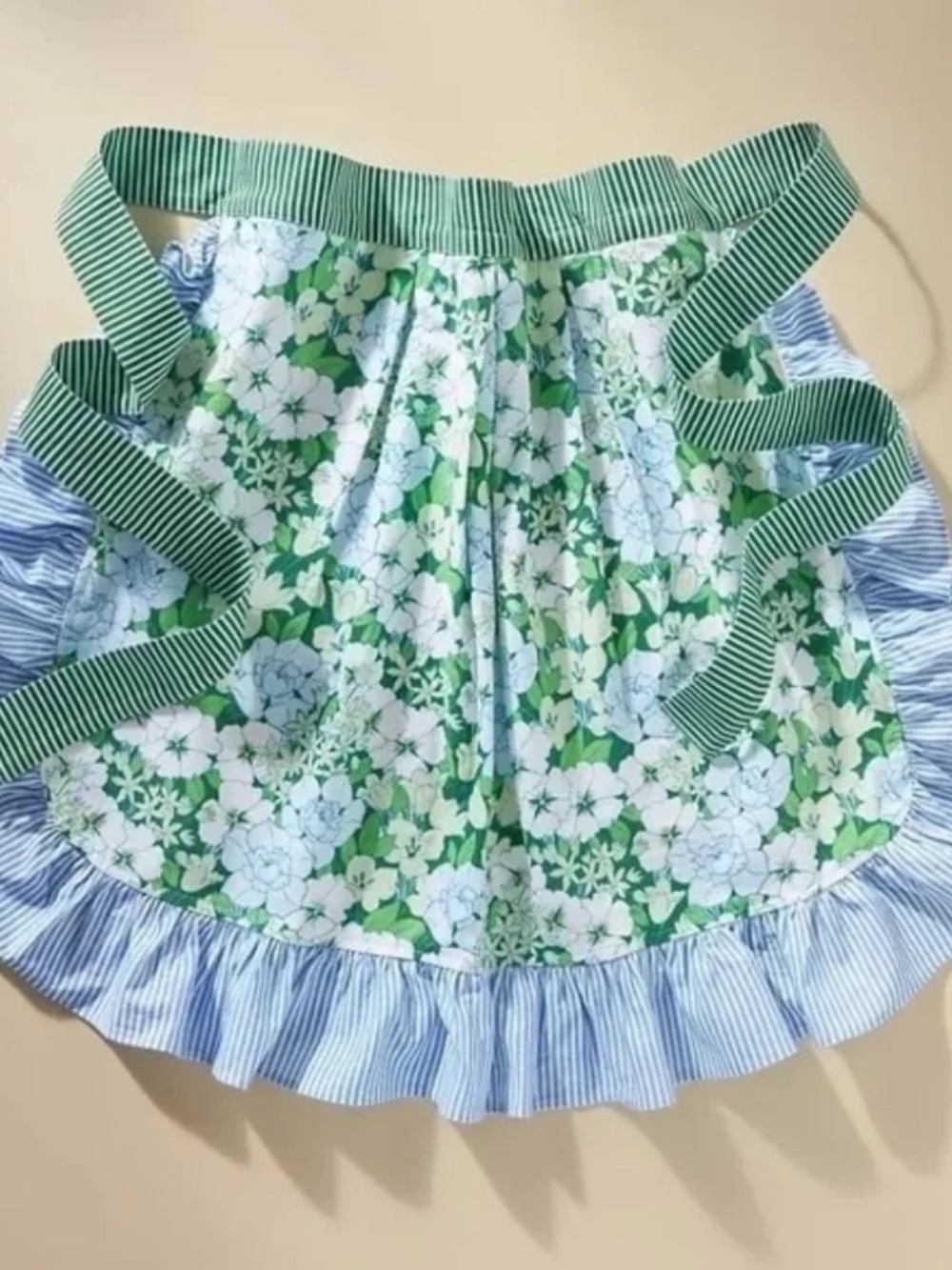 NWT Anthropologie Lyla Half Apron Blue Floral - Picture 3 of 3